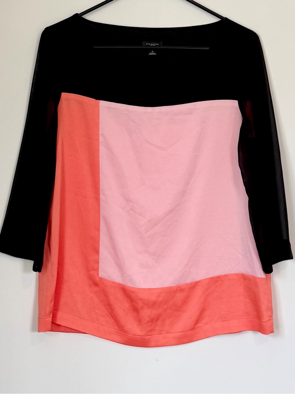 Ann Taylor Pink and Black Colorblock Blouse - Size: Small